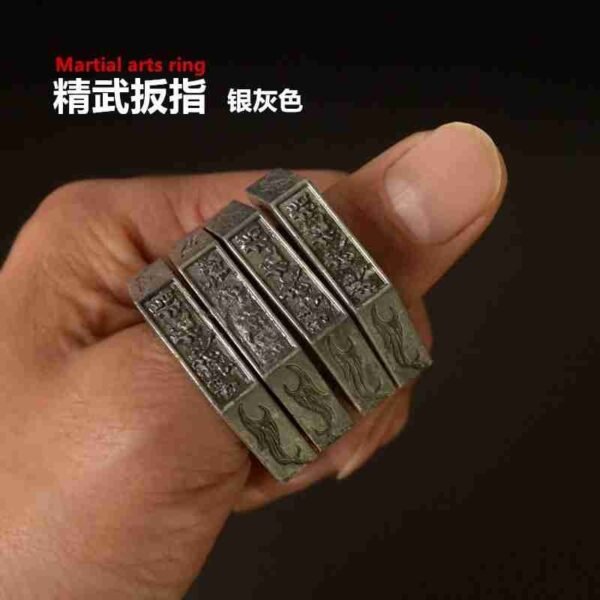 Round magic ring ring king martial arts fight ring finger ring legal defense hand buckle fist buckle tiger finger tiger glove